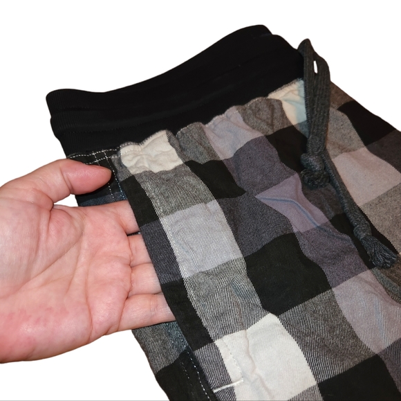 American Eagle Outfitters Joggers - Picture 2 of 10